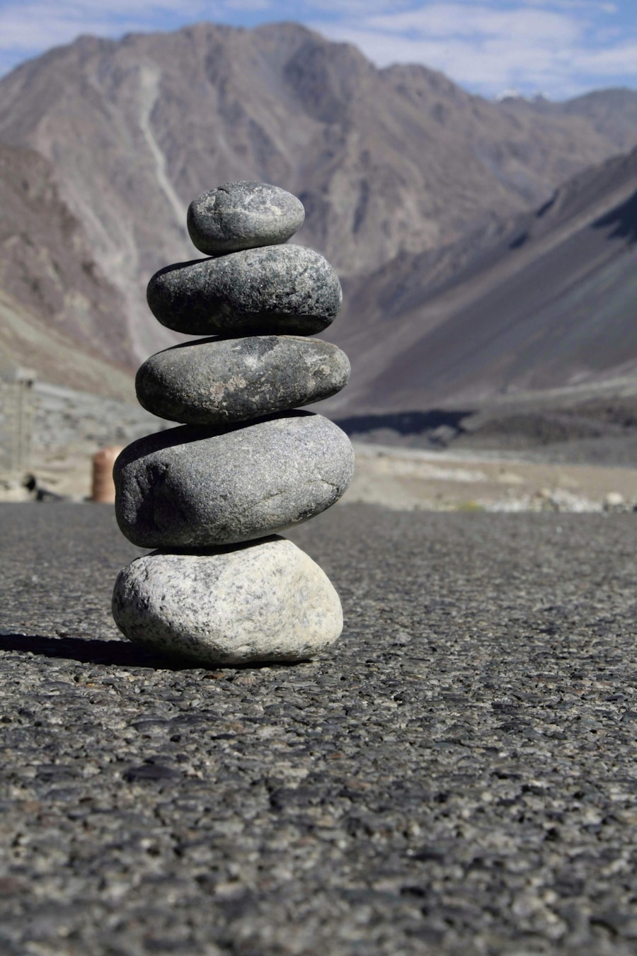 Photo "How to maintain your emotional balance in a leadership position in your business"
